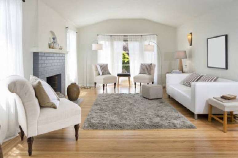 41. Tapete felpudo na sala &eacute; um convite para se aconchegar &ndash; Foto: Via Pinterest