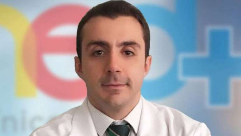 Pedro Orru Neto, médico da Ponte Preta, testa positivo para coronavírus