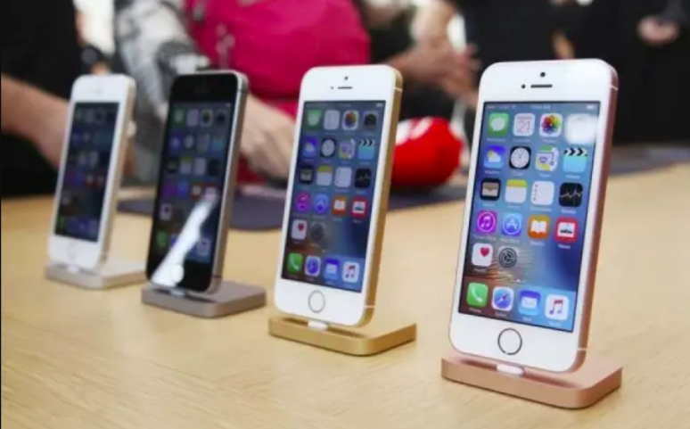 iPhone SE, de 2016, deve ganhar em breve uma nova versão 