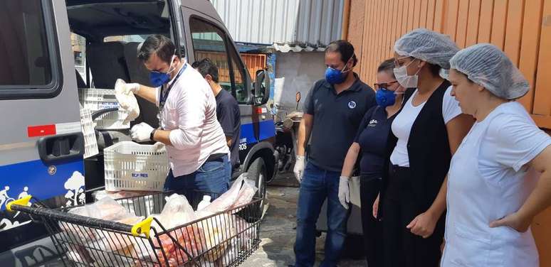 Pinheiros anuncia a doação de uma tonelada de alimentos