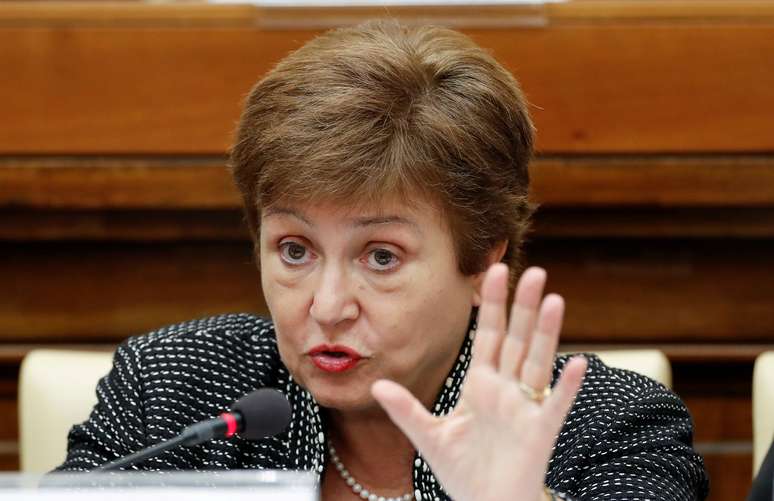 Diretora-gerente do FMI, Kristalina Georgieva, fala durante conferência no Vaticano
05/02/2020
