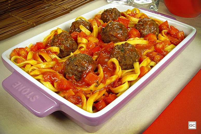 Guia da Cozinha - Conhe&ccedil;a a cozinha italiana com o especial: noite das massas