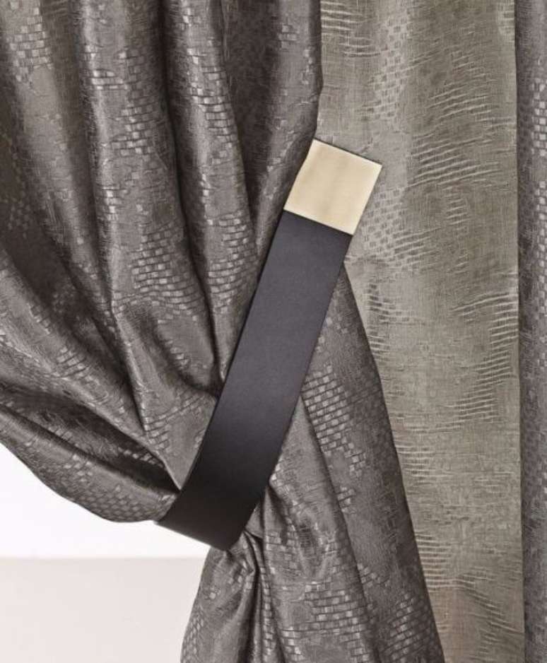 27. Prendedor de cortina cl&aacute;ssico simples &ndash; Via: Pinterest