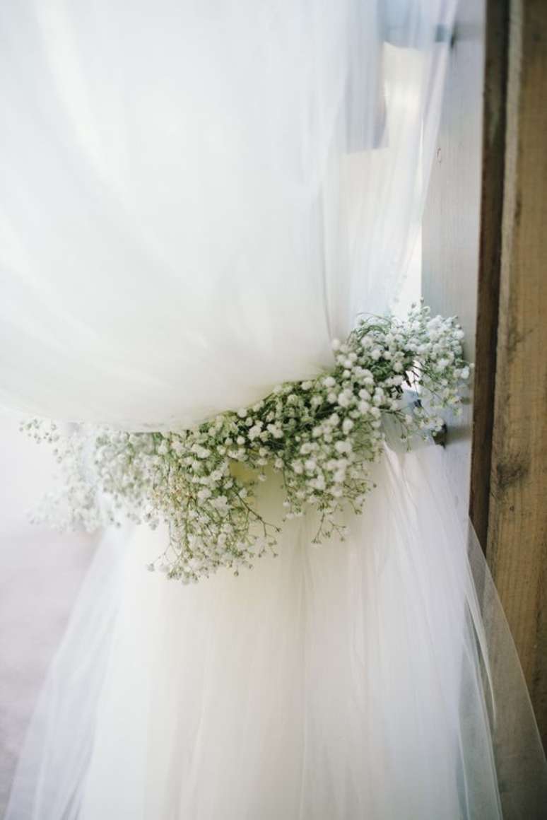 50. Prendedor de cortina com flores – Via: Pinterest
