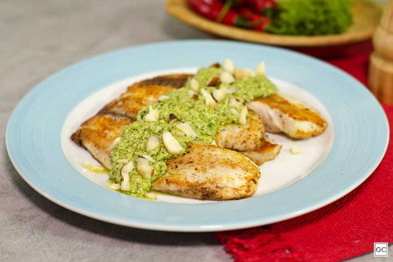 Guia da Cozinha - 9 Receitas de peixe com molho para provar na Semana Santa