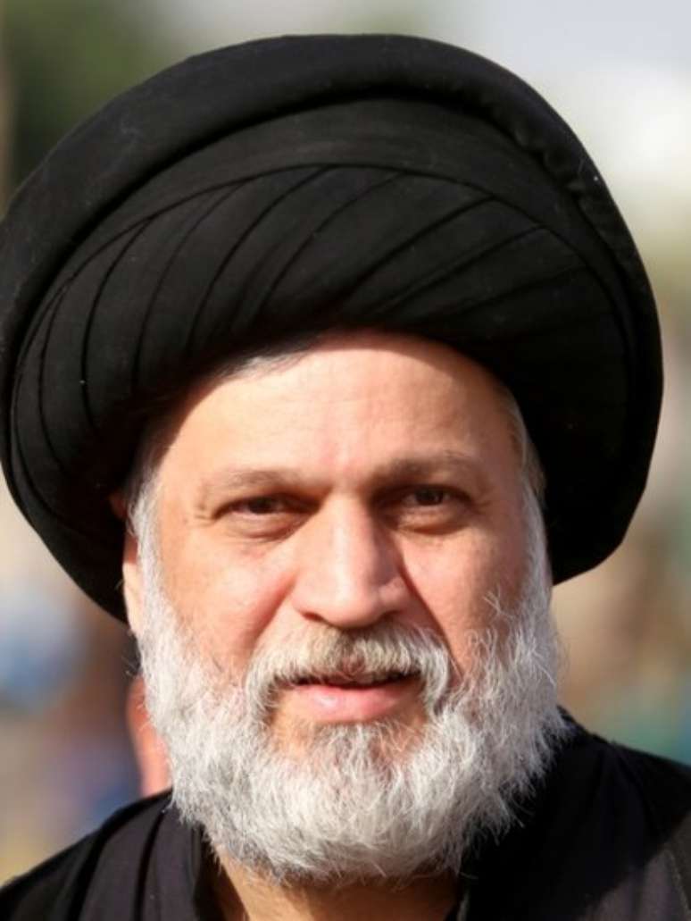 O influente clérigo xiita do Iraque Muqtada al-Sadr disse que a covid-19 era culpa da "legalização do casamento homossexual"