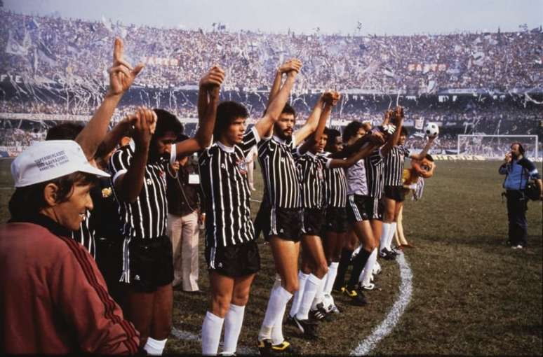 Escalação do Corinthians campeão do Paulista de 1982 (Foto: Divulgação/Corinthians)