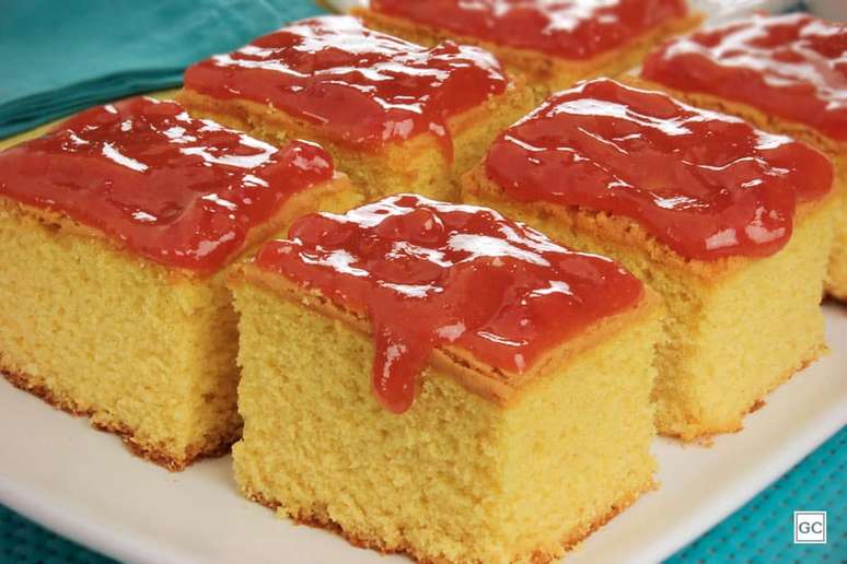 Guia da Cozinha - 15 Receitas de Bolo de Cenoura que v&atilde;o alegrar o seu dia