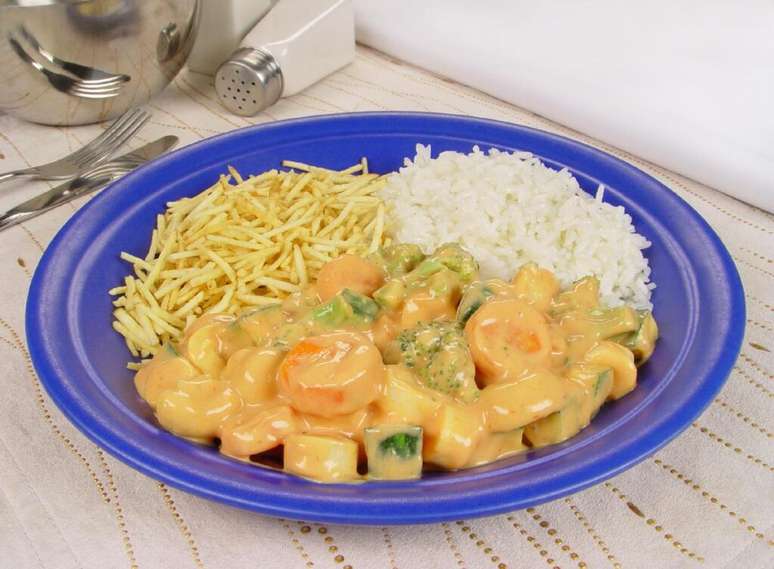 Guia da Cozinha - Receitas de estrogonofe para variar o paladar