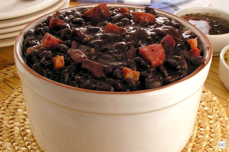Guia da Cozinha - Confira receitas com feij&atilde;o que s&atilde;o simples e saborosas