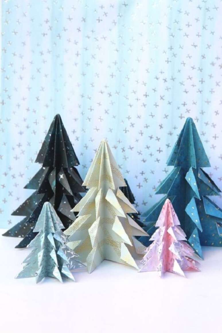 39. Decoração natalina com origami – Foto: Casa Vogue