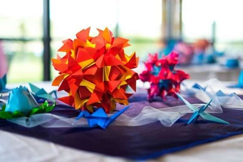 26. Buques de flores em origami também ficam lindos – Foto: Tudo ela