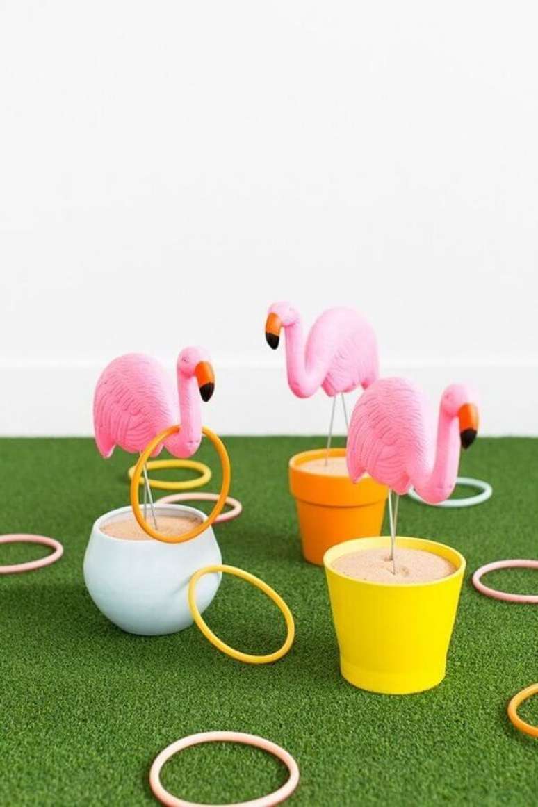 108. Potinhos com flamingo para decoração de festa – Foto: Trend4homy