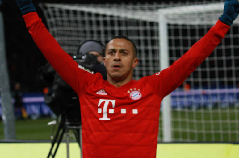 Thiago Alcântara está próximo do Liverpool (Foto: Reprodução)