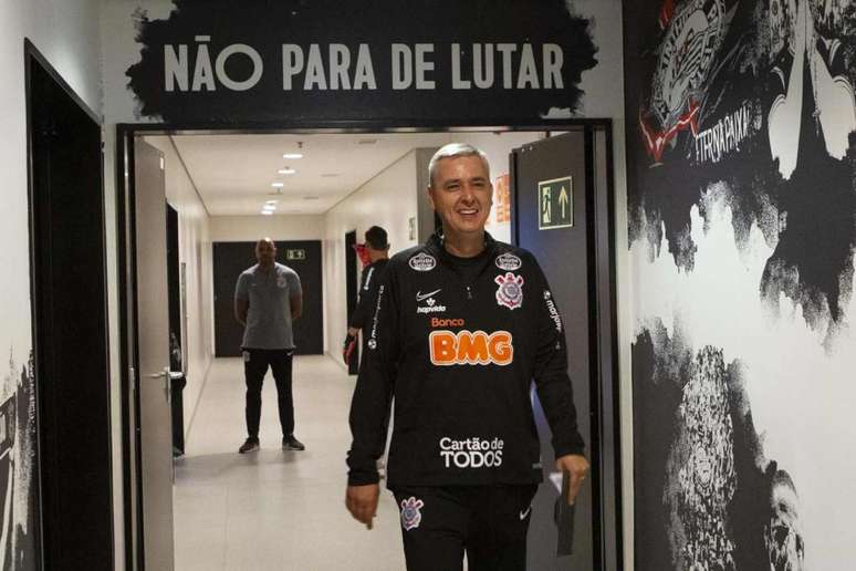 Técnico do Corinthians acredita que pode potencializar o uso dos atletas da base no clube (Daniel Augusto Júnior/ Agência Corinthians)