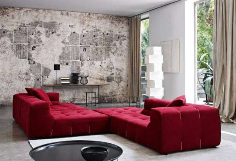 88. Aparador para sala com sofá vermelho em destaque – Via: Pinterest