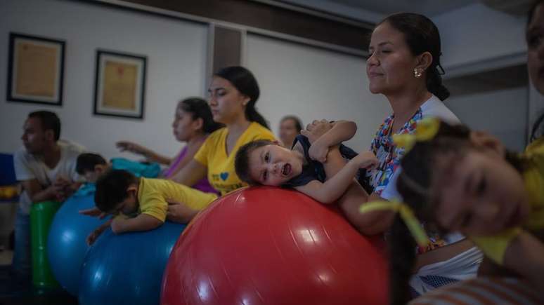 Com o surto do vírus da zika em 2016, um dos aspectos que logo chamou a atenção de Susana López foi 'que havia transmissão vertical entre mãe e filho e que a infecção nos fetos resultava em malformações como microcefalia'