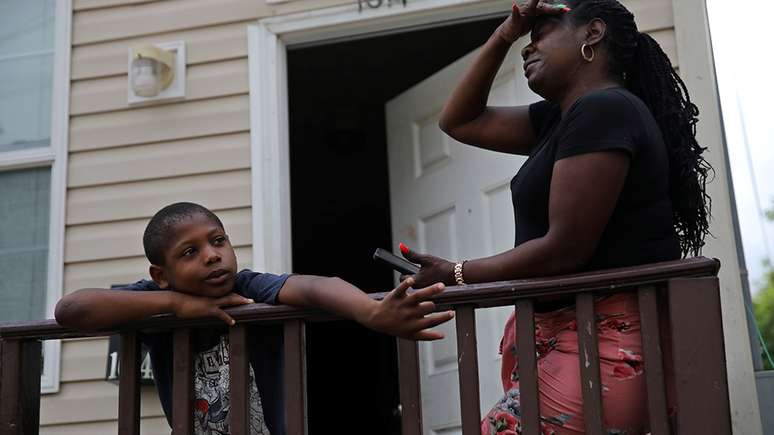 Comunidades negras em Nova Orleans enfrentam impacto severo do coronavírus
