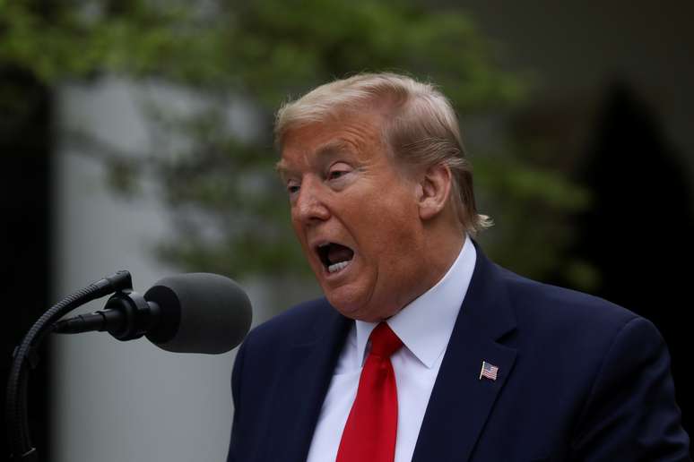 Presidente dos EUA, Donald Trump, durante briefing diário sobre pandemia de coronavírus 
14/04/2020
REUTERS/Leah Millis