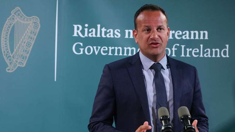 Leo Varadkar tem ganhado apoiadores na Irlanda pela maneira sincera como comunica à população sobre a ameaça do coronavírus