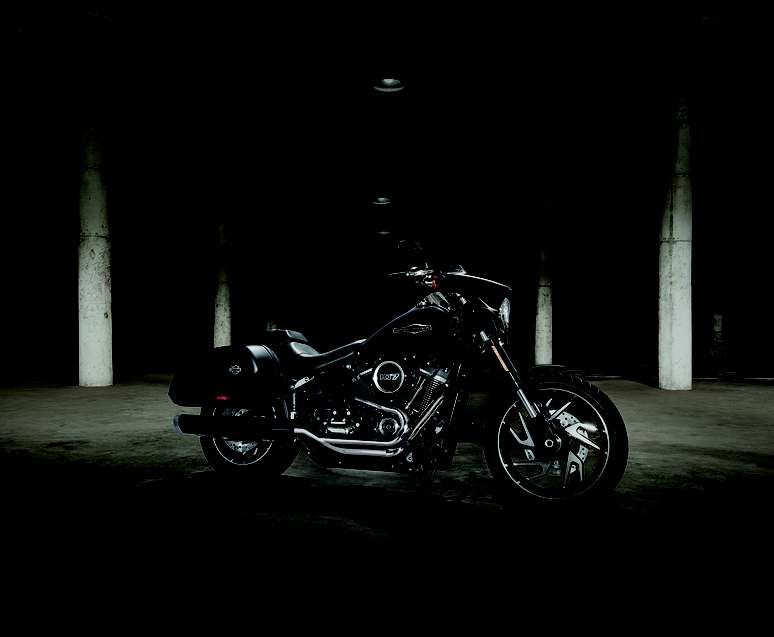 Uma moto parada na garagem por longos per&iacute;odos requer cuidados espec&iacute;ficos e muita aten&ccedil;&atilde;o.