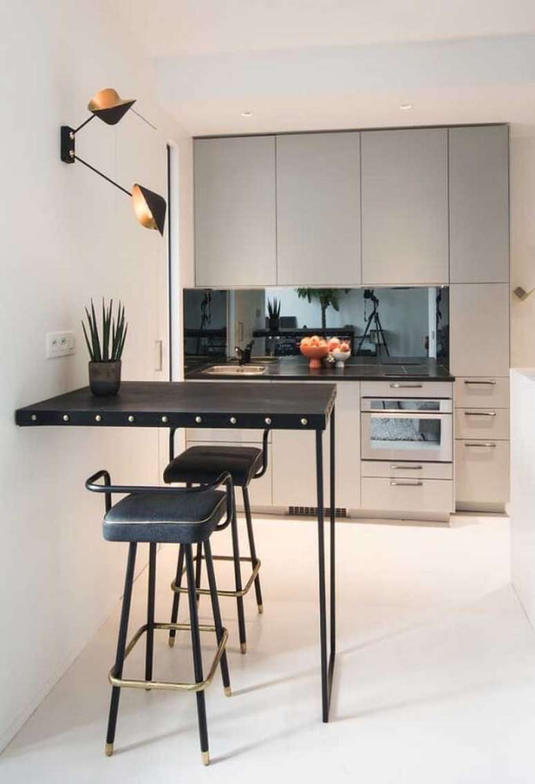7. Uma banqueta para cozinha quando for complementar uma mesa &eacute; necess&aacute;rio ter a altura ideal &ndash; Foto: Via Pinterest