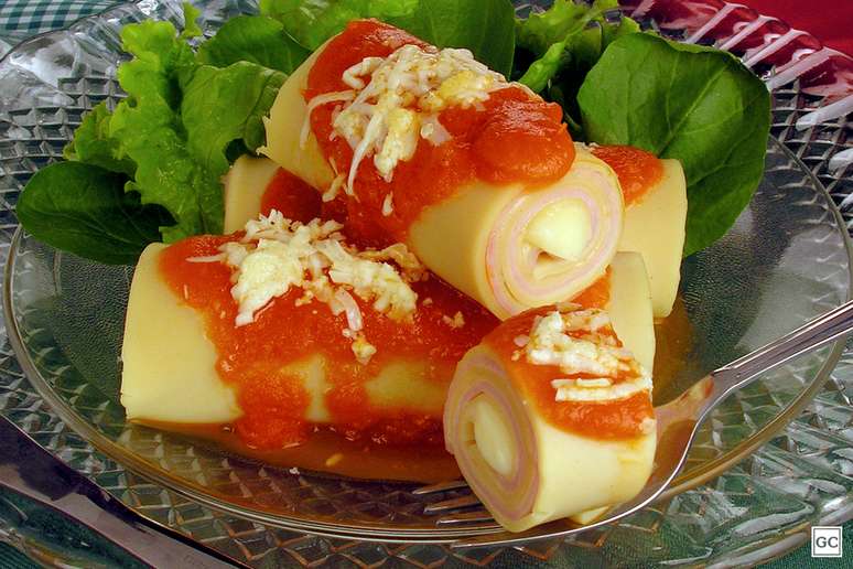 Guia da Cozinha - Receitas com presunto e queijo para quem ama essa combinação