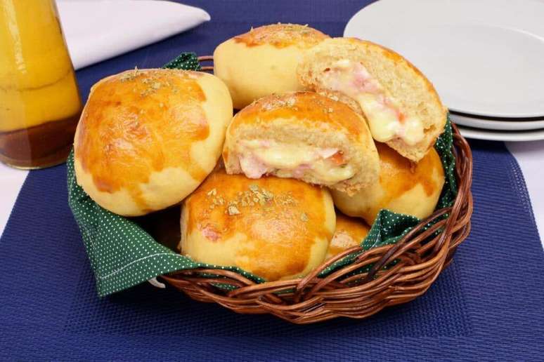 Guia da Cozinha - Receitas de p&atilde;o de batata: 11 ideias para o lanche da tarde