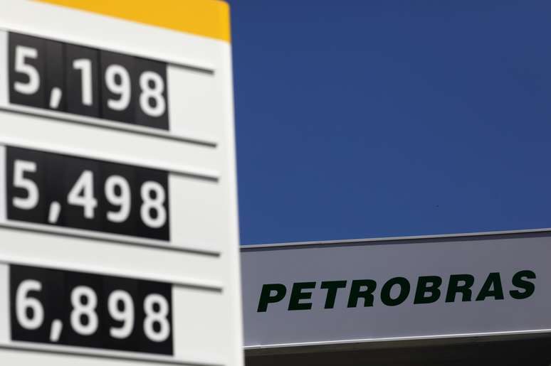 Pre&ccedil;os de combust&iacute;veis em posto no Rio de Janeiro (RJ) 
09/03/2020
REUTERS/Ricardo Moraes