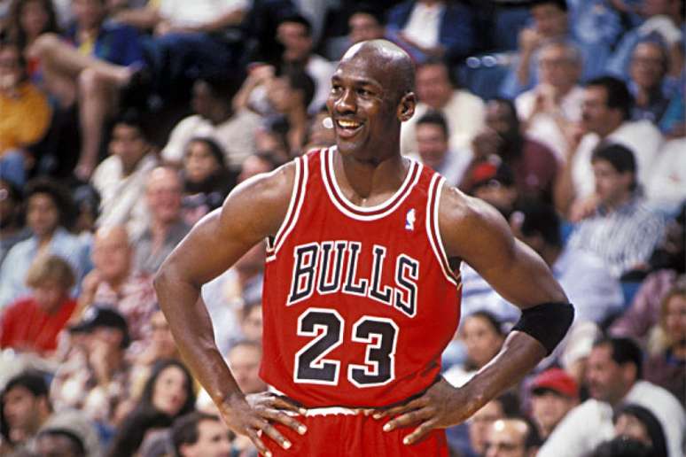 Michael Jordan foi seis vezes campeão da NBA com o Chicago Bulls (Foto: Reprodução)