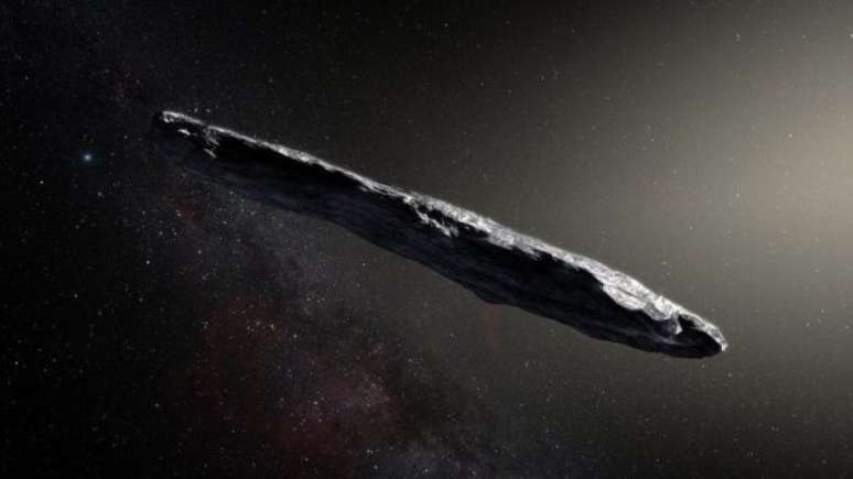 Oumuamua, detectado em 2017, foi o primeiro visitante de fora do nosso Sistema Solar identificado por nós