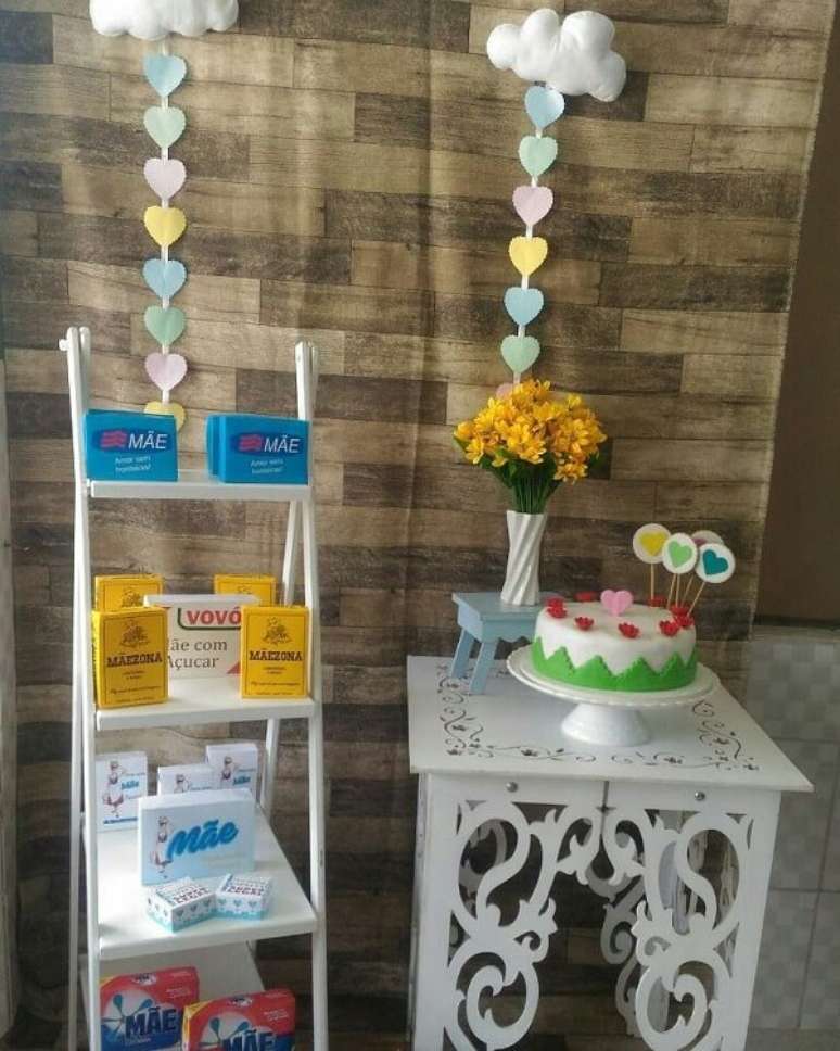 71- Enfeites criativos que fazem toda a diferen&ccedil;a na decora&ccedil;&atilde;o dia das m&atilde;es. Fonte: Sublime Decora&ccedil;&otilde;es