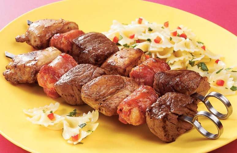 Guia da Cozinha - Tudo o que voc&ecirc; precisa para fazer um churrasco completo