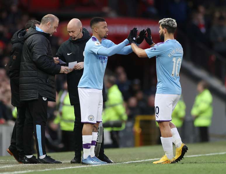 Gabriel Jesus substitui Sergio Agüero em partida entre Manchester United e Manchester City
08/03/2020
Action Images via Reuters/Carl Recine 