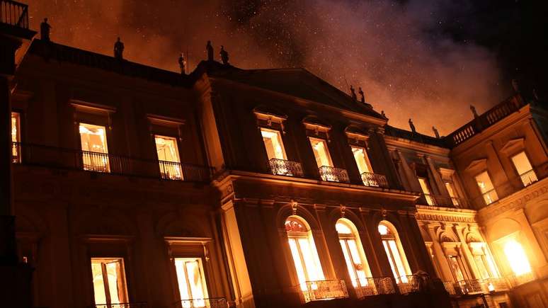 Acervo do Museu Nacional foi praticamente todo consumido pelo fogo em 2 de setembro de 2018
