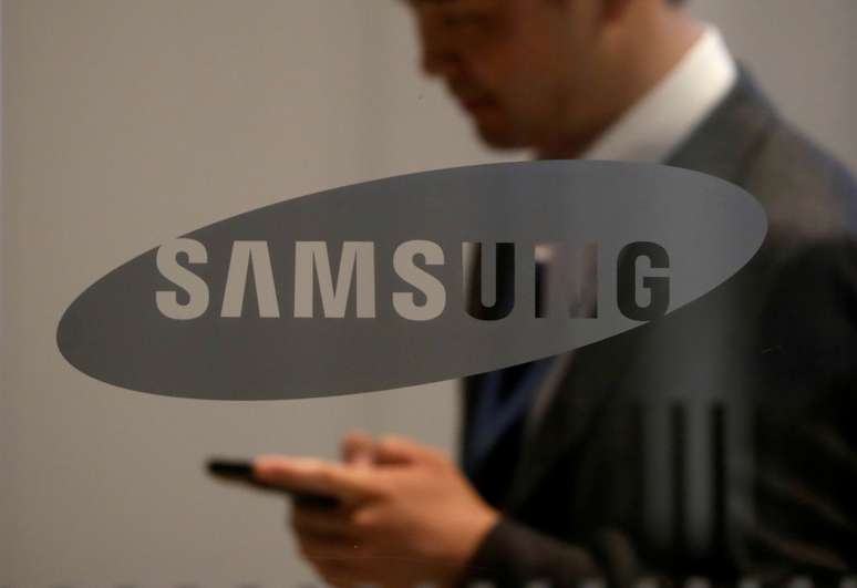 Logotipo da Samsung em no escrit&oacute;rio da empresa em Seul. 11/10/2017. REUTERS/Kim Hong-Ji