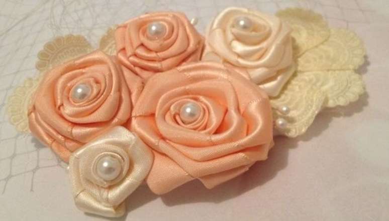 49. O tom de rosa e bege s&atilde;o perfeitos juntos &ndash; Foto: Artesanato.com