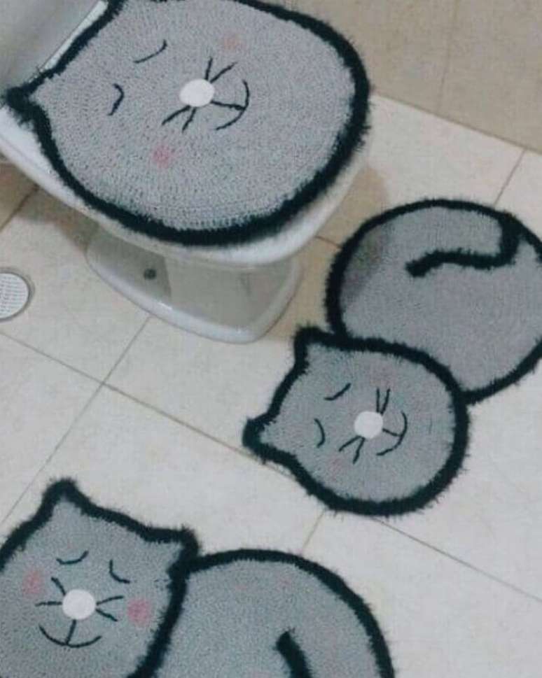 48. Decora&ccedil;&atilde;o com modelo divertido de jogos de banheiro para banheiro &ndash; Foto: Artesanato por Lourdes