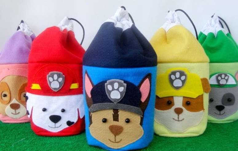 7. Saquinho surpresa da patrulha canina &ndash; Via: Pinterest