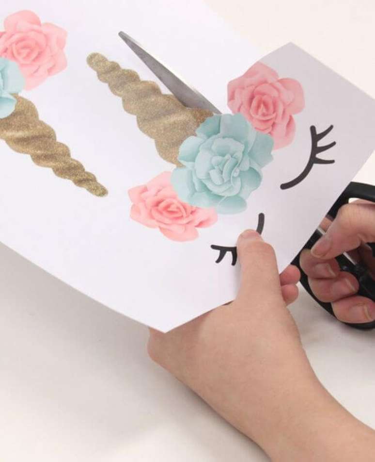 30. Saquinho surpresa unic&oacute;rnio fa&ccedil;a voc&ecirc; mesmo &ndash; Via: Pinterest