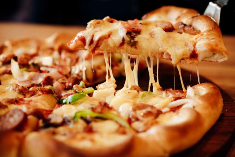 Guia da Cozinha - Noite do pizzaiolo: 11 receitas fáceis de pizza para fazer em casa