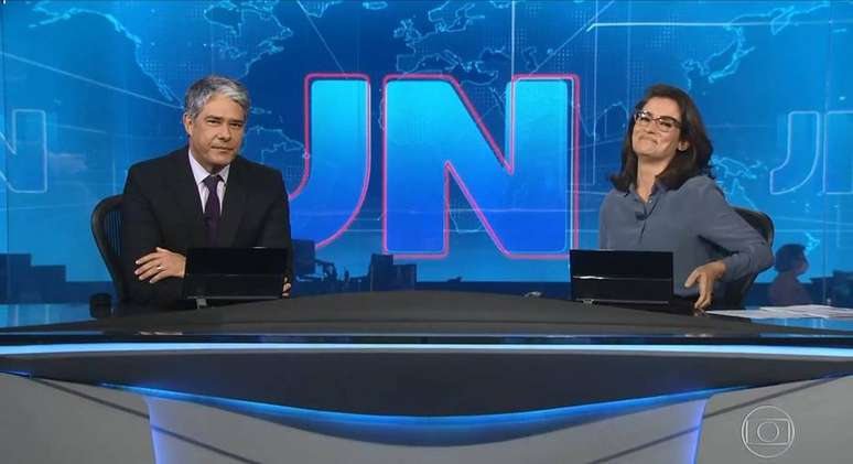 William Bonner e Renata Vasconcellos encerrando a edição desta quinta, 30, do 'Jornal Nacional'