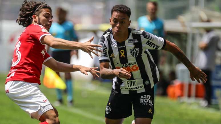 Bruninho estreou pelo alvinegro na temporada passsada e está ganhando rodagem no time perbambucano-(Bruno Cantini/Atlético-MG)