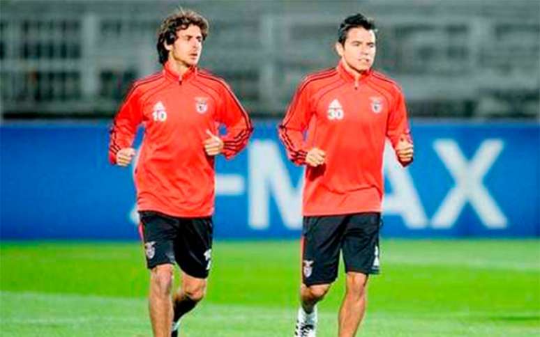 Revelados pelo River Plate, Saviola e Aimar se destacaram no Benfica sob o comando de Jorge Jesus (Foto: AFP)