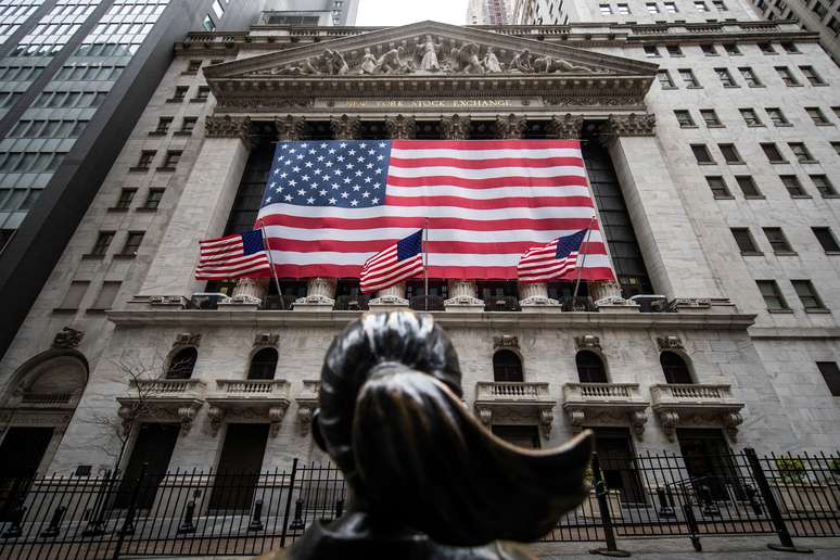 Bolsa de valores de Nova York, EUA 
26/04/2020
REUTERS/Jeenah Moon