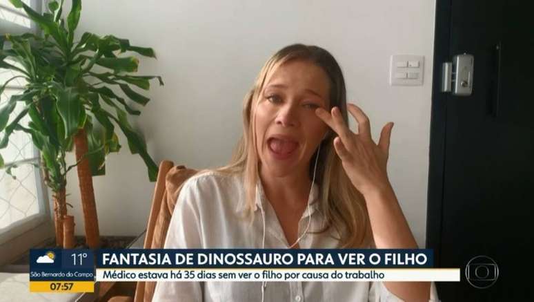Repórter da Globo chora ao vivo com matéria sobre covid-19