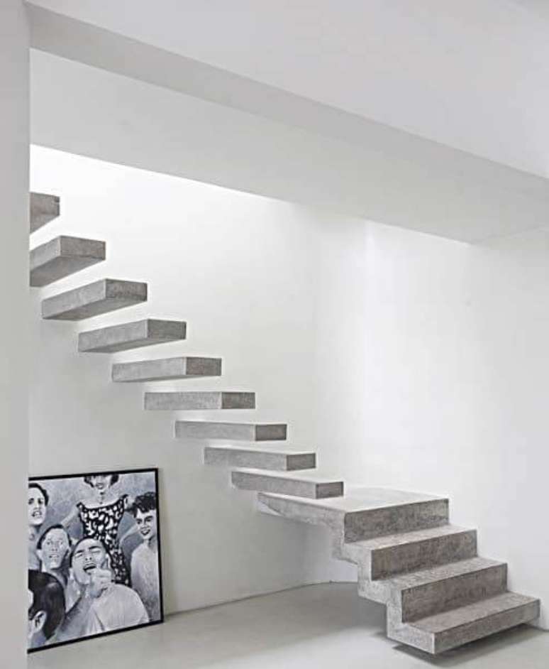 24. Escada vazada de concreto – Via: Casa Abril