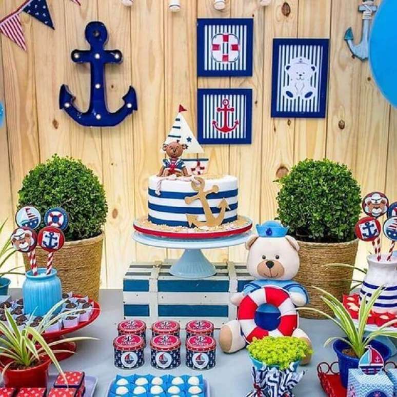 27. Ideia de festa ursinho marinheiro como temas de mesvers&aacute;rio &ndash; Foto: Super Festa Infantil