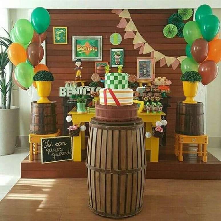 25. Ideias de tema para mesvers&aacute;rio com festa da turma do Chaves &ndash; Foto: Super Festa Infantil