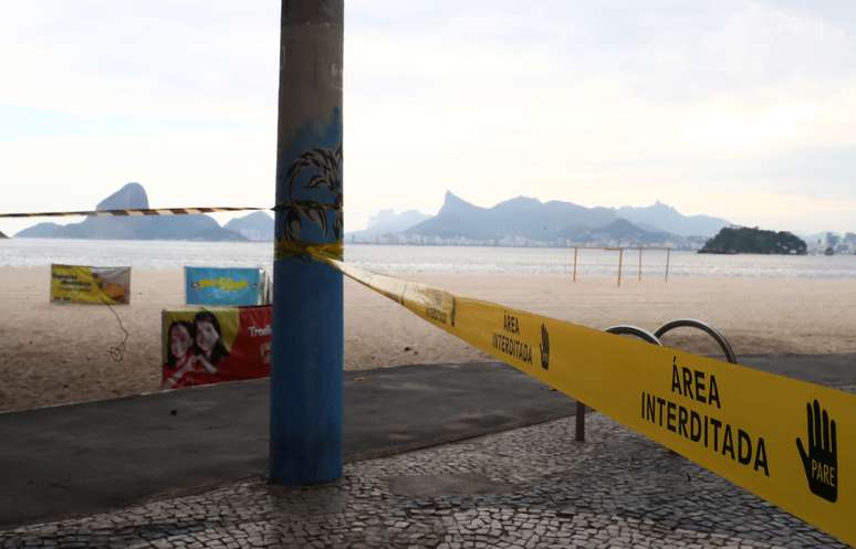 Niterói, que já interditou a Praia de Icaraí, amplia medidas restritivas a fim de conter expansão da covid-19
19/03/2020
REUTERS/Pilar Olivares
